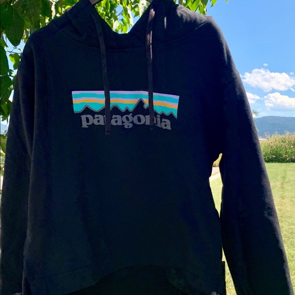 Patagonia Tops - NWT Patagonia Women's Hoody